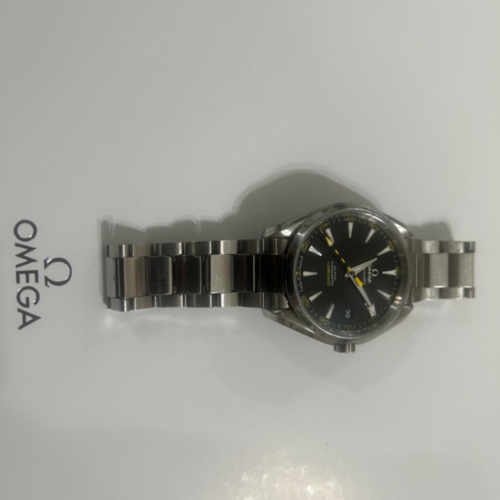 Omega Seamaster Aqua Terra 15,000 Gauss - Picture 5 of 7
